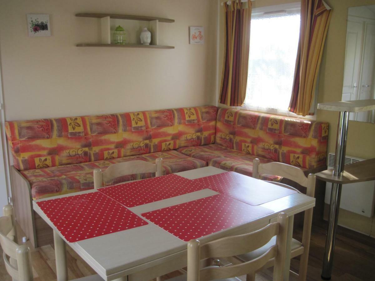 Camping Du Creulet Crouay Bagian luar foto